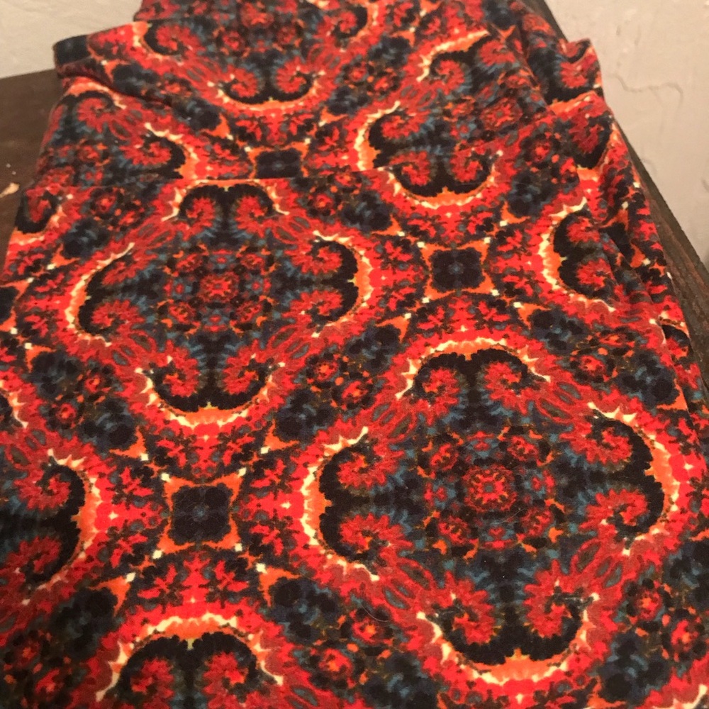 Lularoe OS Leggings